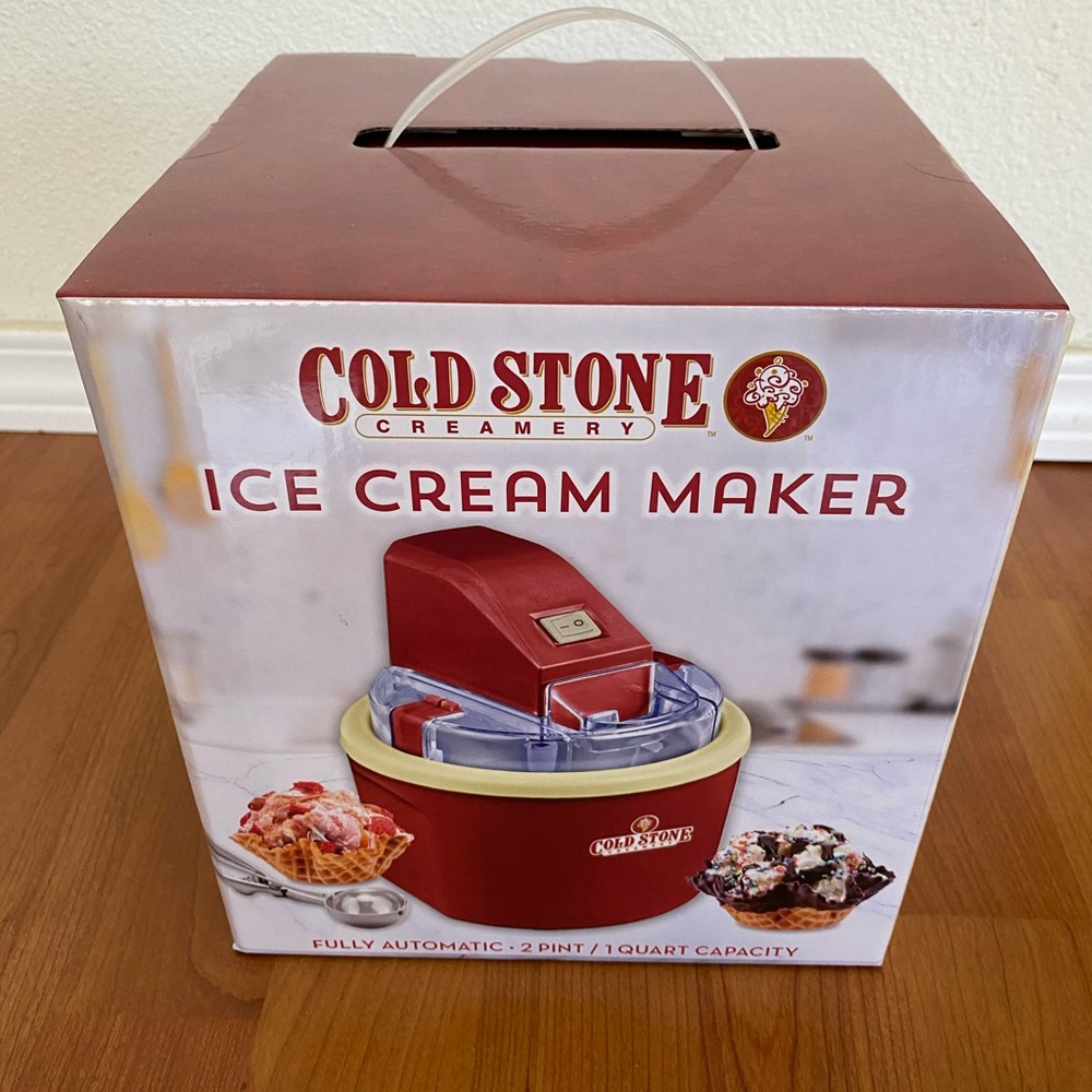 Cold Stone Creamery Ice Cream Maker Electric 1 Pint Capacity NEW in BOX